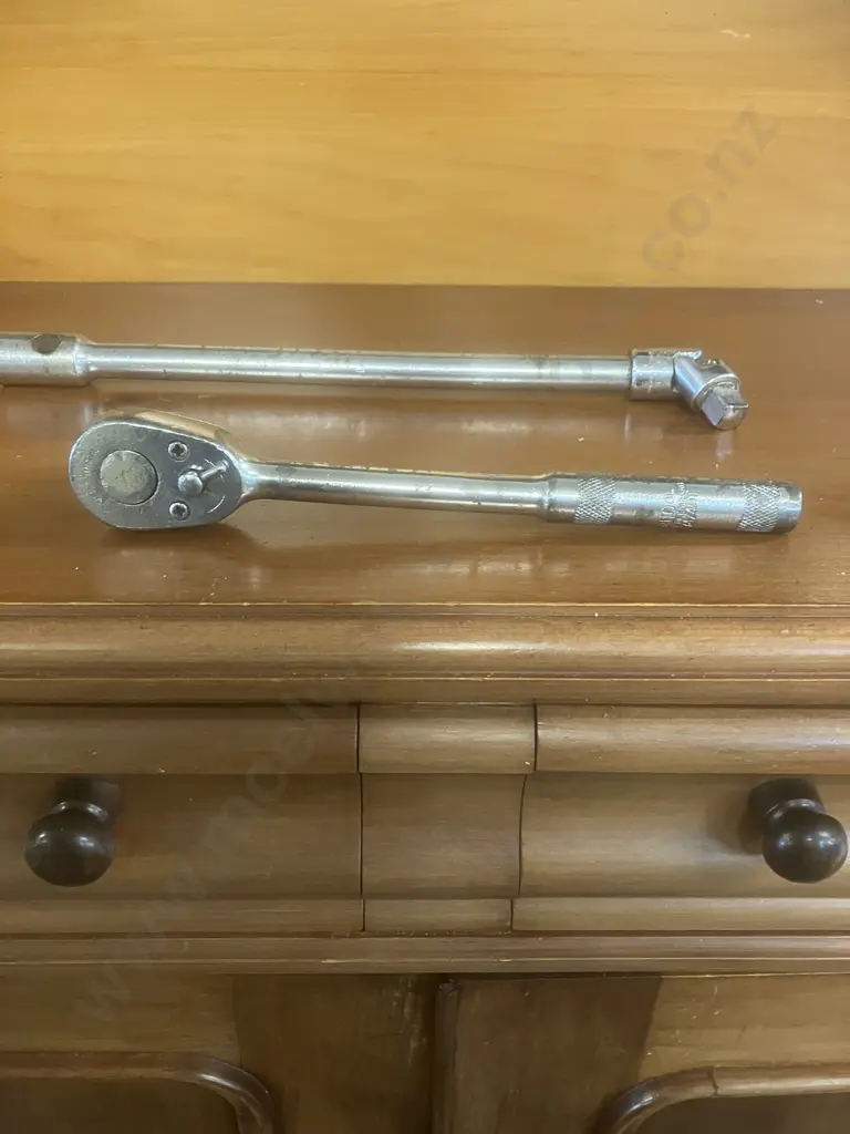 Vintage Britool 1/2” Drive E74 /40T Ratchet, E98 Drive Extension, E91 Swivel Adapter & AF19/32 Socket -  Made in England Image 1++