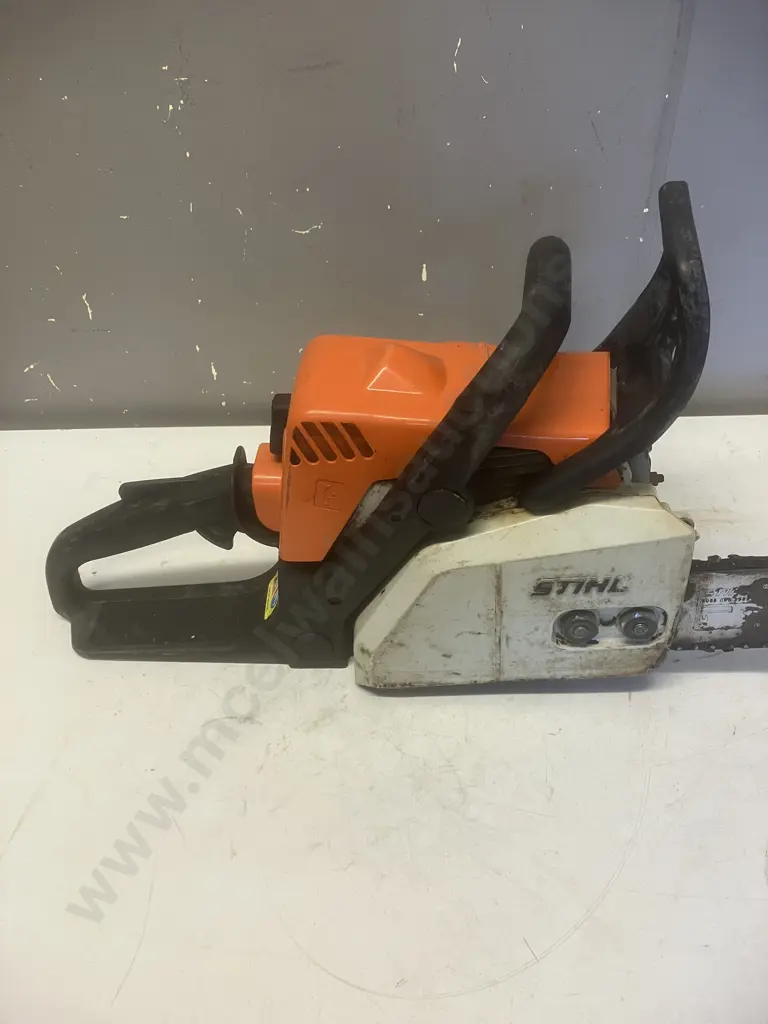 Stihl MS170 Petrol Chainsaw Image 1++