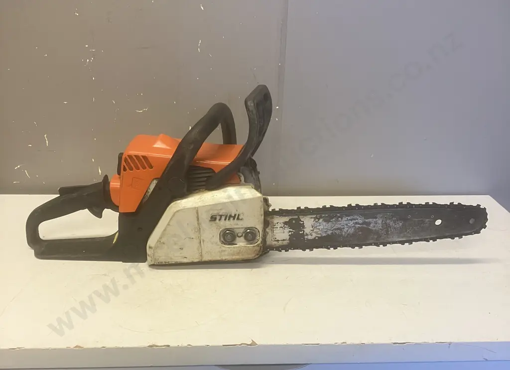 Stihl MS170 Petrol Chainsaw Image 1++