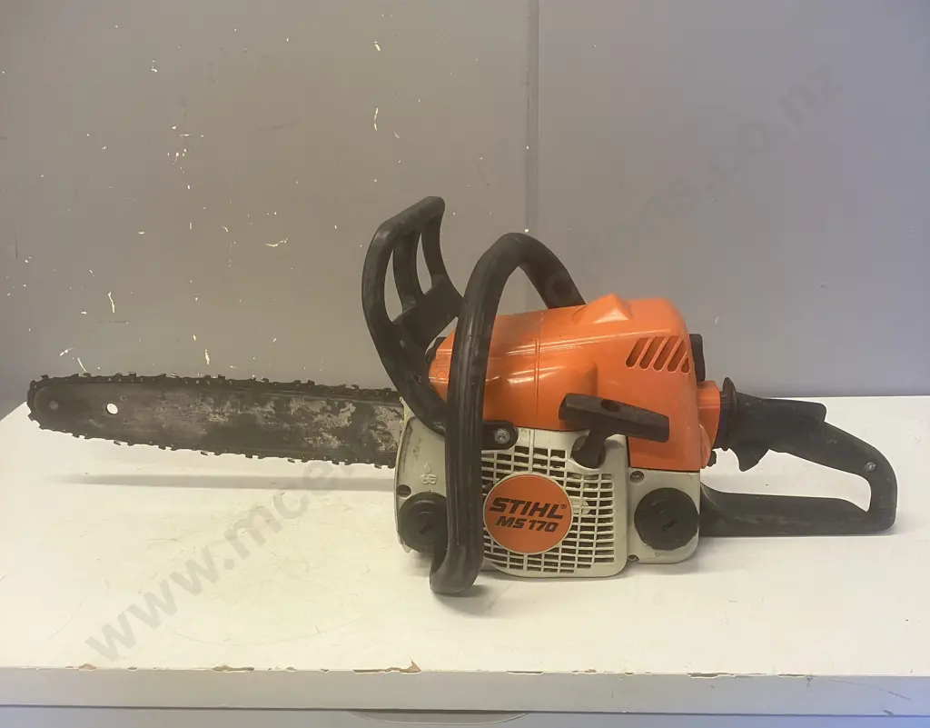 Stihl MS170 Petrol Chainsaw Image 1++