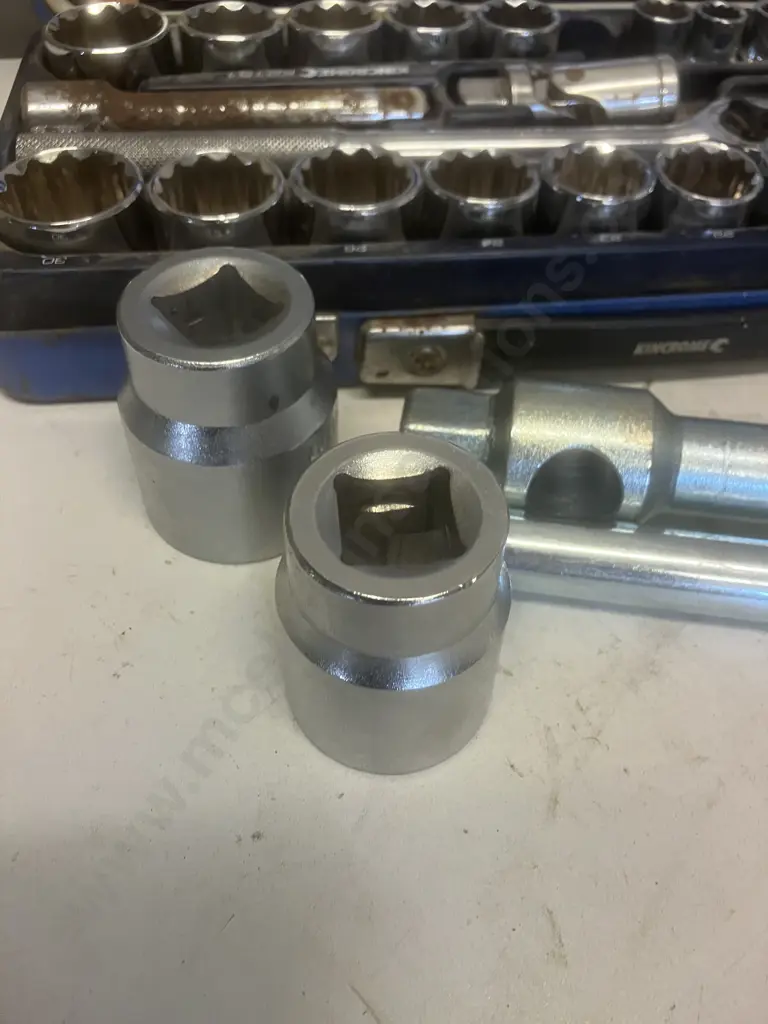 Kincrome 51 Piece Socket Set (As Found), Assorted Sockets In Container, Wheel Nut Spanner With 36 & 32mm Sockets Image 1++
