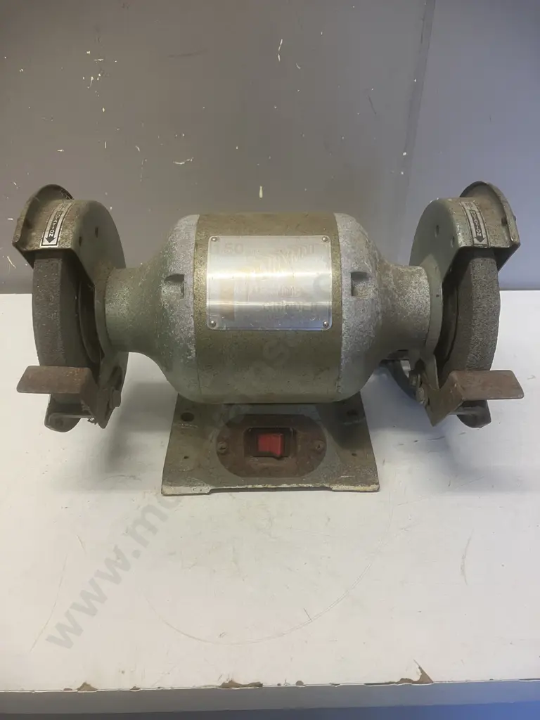 GMF Handymate 150mm Bench Grinder Image 1++