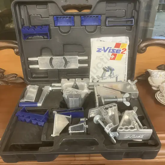 Original Z-Vise2 Portable All Purpose Vise - Zyliss, In Moulded Case With Instructions