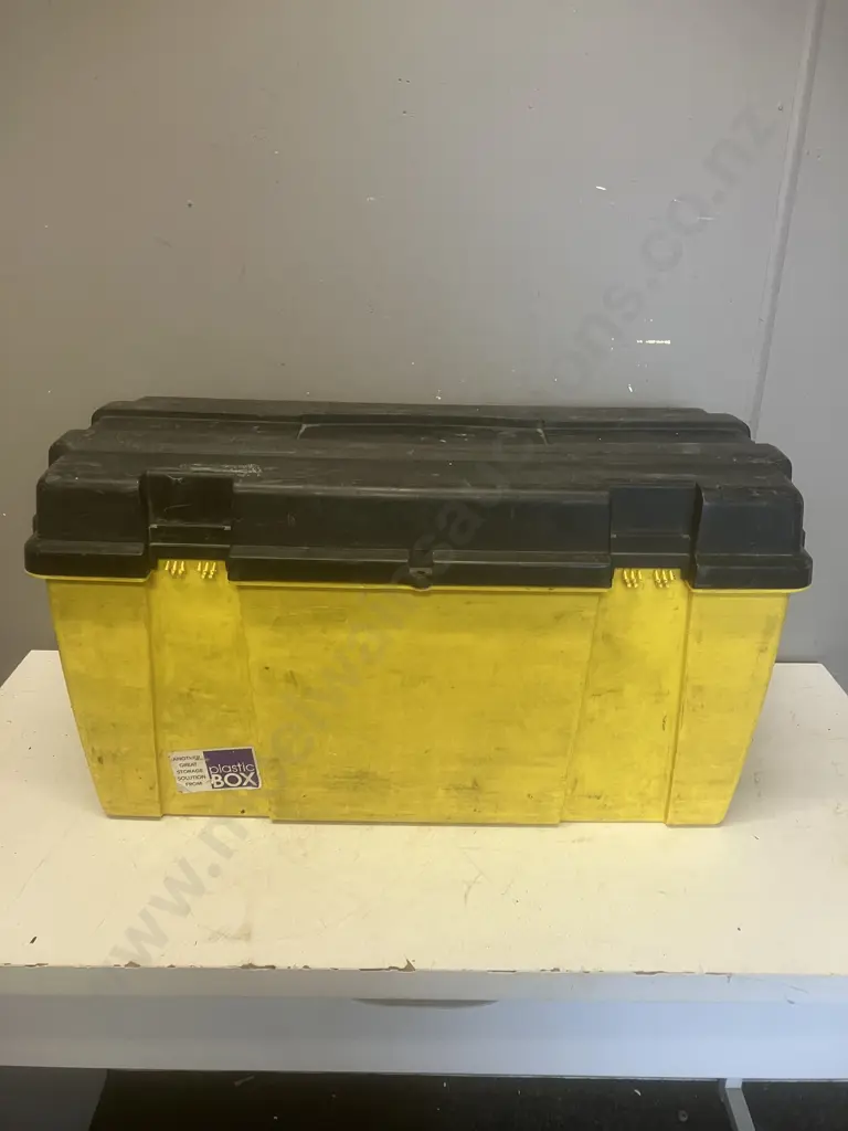 Yellow Lidded Storage Box, Pulleys, Hand Winch Etc Image 1++