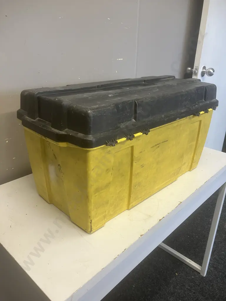 Yellow Lidded Storage Box, Pulleys, Hand Winch Etc Image 1++