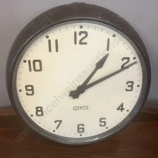 Vintage Brown Bakelite Wall Slave Clock by Gents of Leicester (EX NZ Post). c1950s