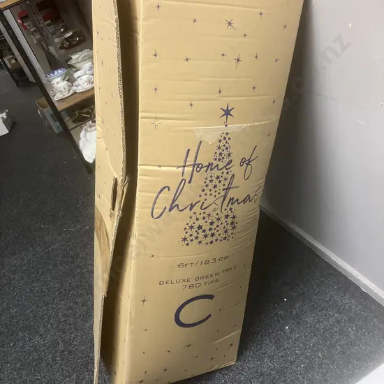 Farmers Home of Christmas 6' Deluxe Edition Green 780 Tip Christmas Tree