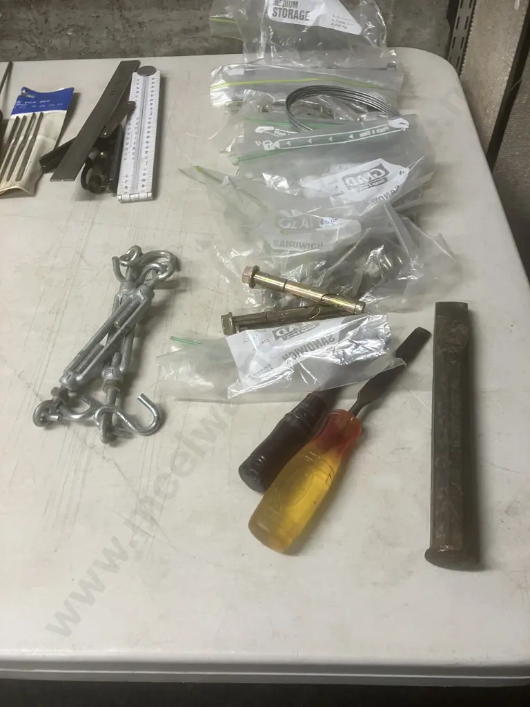 Tools - Permanent Strainers Tool, Allen Key Sets, Files, Hardware, Padlocks Etc Image 1++