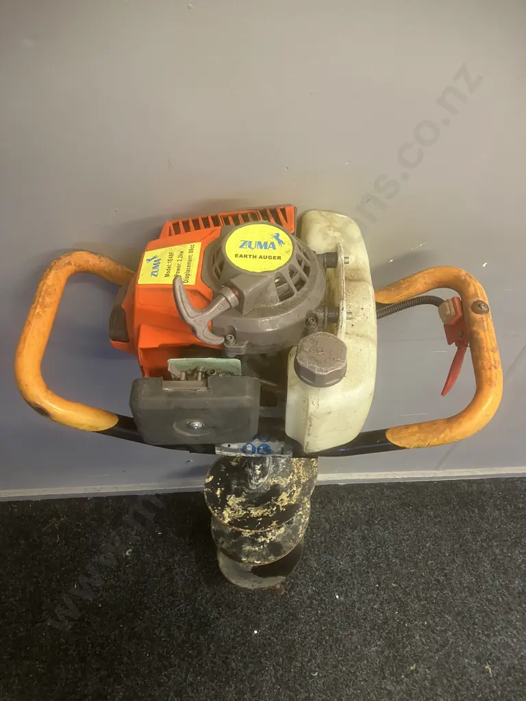 Post Hole Borer - Zuma Earth Auger Model 1E48F Image 1++