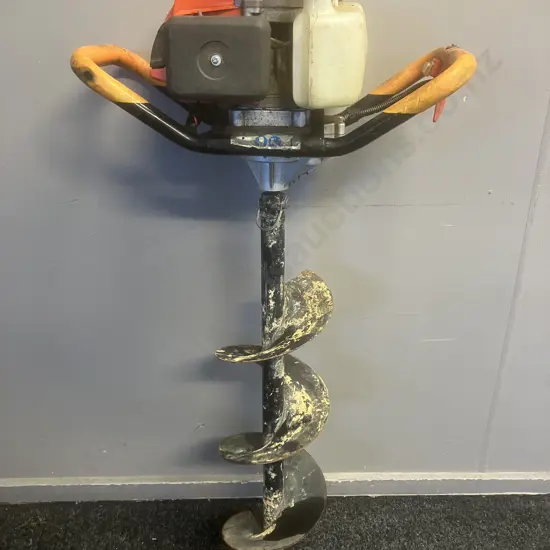 Post Hole Borer - Zuma Earth Auger Model 1E48F