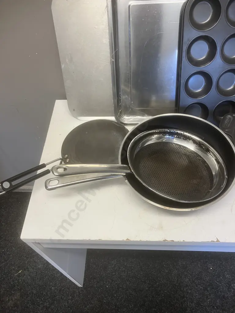 Scanpan Classic Induction Paella Pan - 36cm With Assorted Bakeware & Pans Image 1++