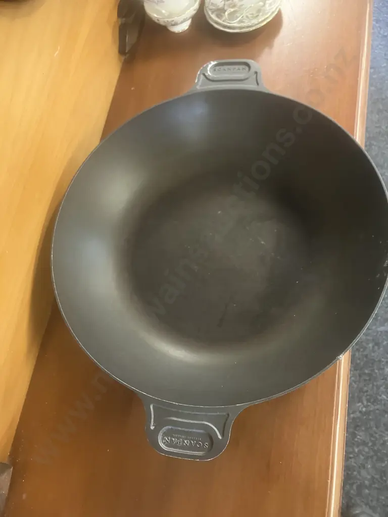 Scanpan Classic Induction Paella Pan - 36cm With Assorted Bakeware & Pans Image 1++