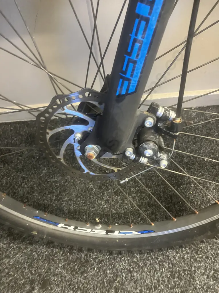 RIVAL Blue &  Black Mountain Bike Image 1++