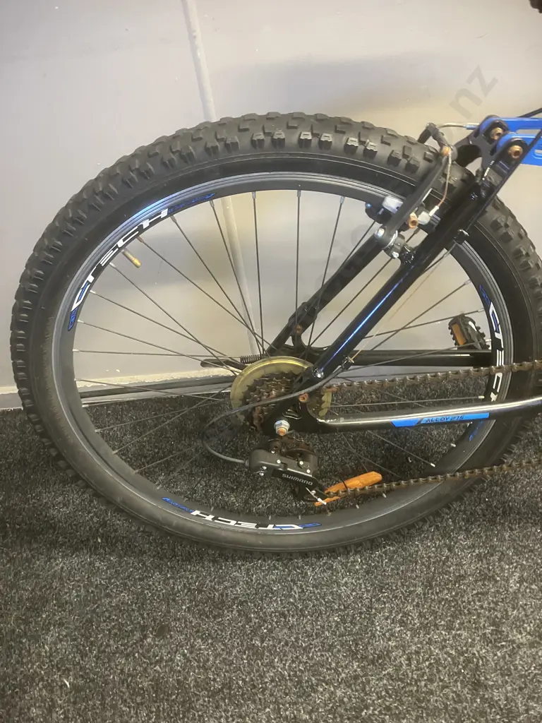 RIVAL Blue &  Black Mountain Bike Image 1++