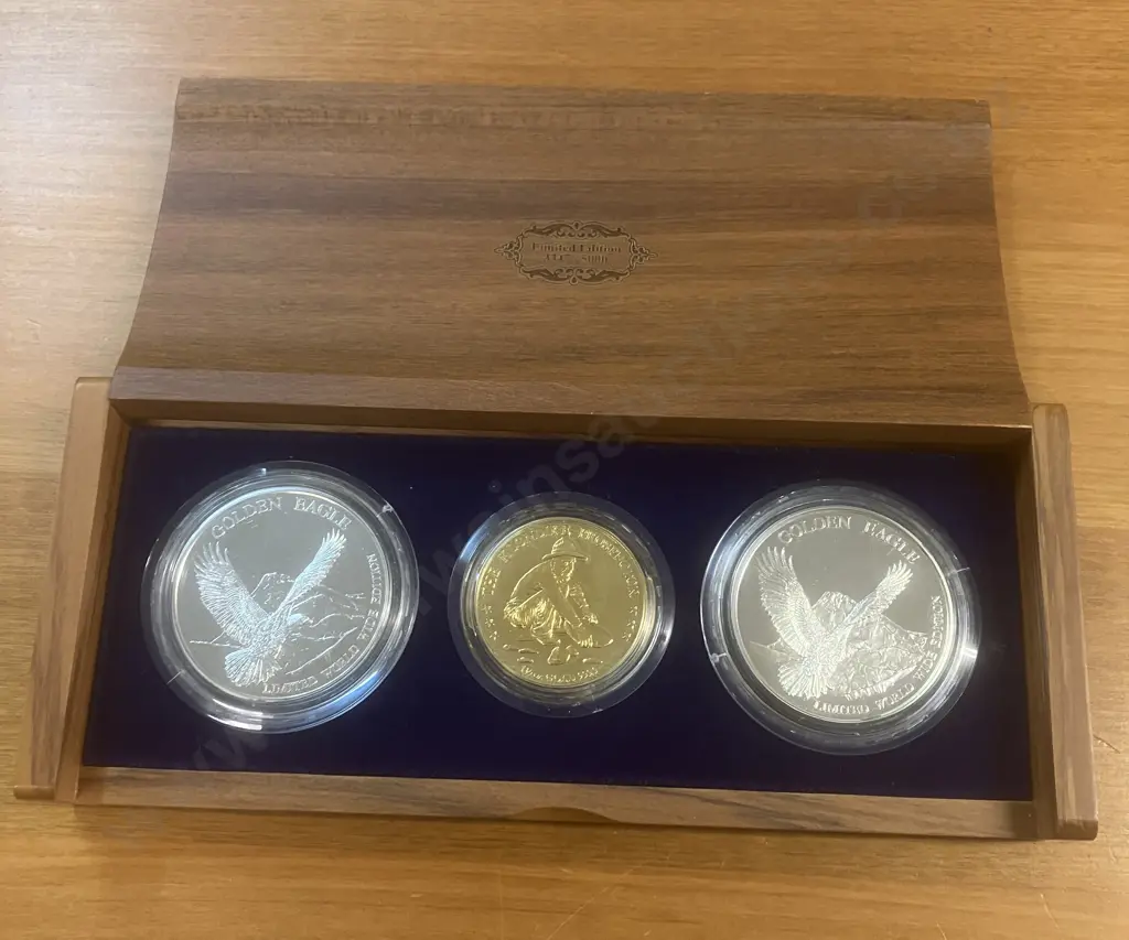 Klondike International Gold & Silver Prospector Three-Coin Set In Timber Display Case - #3347 / 5000 Image 1++