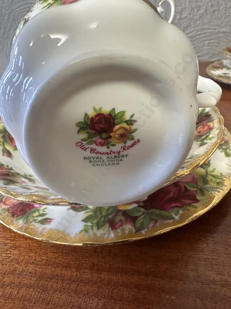 Royal Albert Old Country Roses Bone China Made In England Trios x6 Image 1++