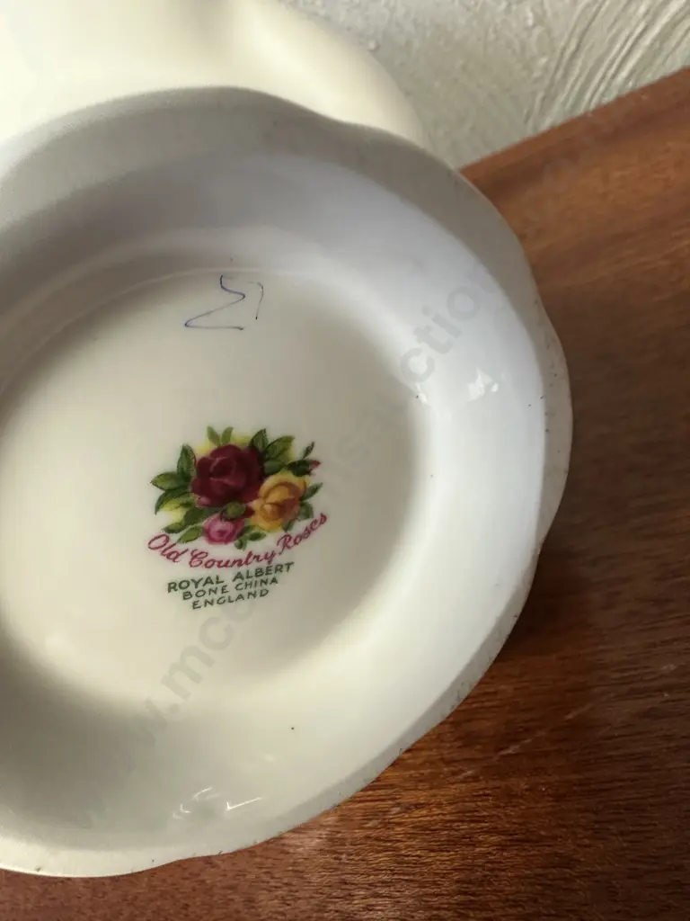 Royal Albert Old Country Roses Bone China Made In England Jug Image 1++