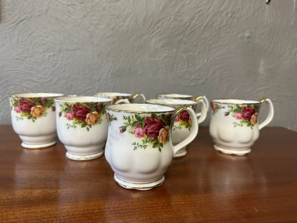 Royal Albert Old Country Roses Bone China Made In England Coffee Mugs x7 Image 1++