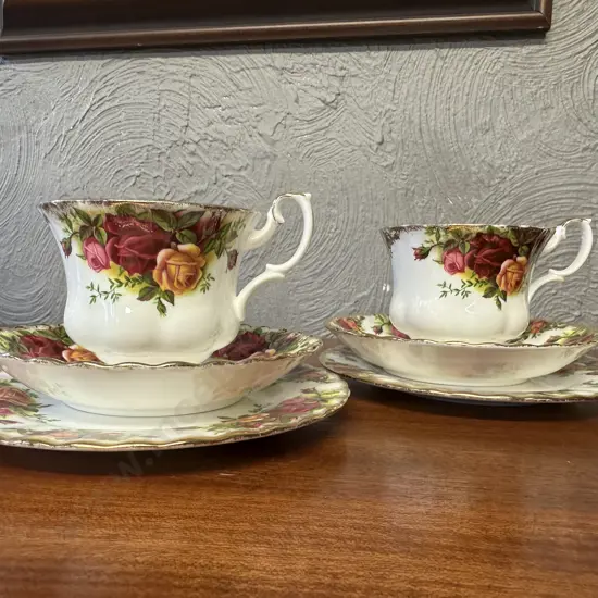 Royal Albert Old Country Roses Bone China Made In England Pair of Trios