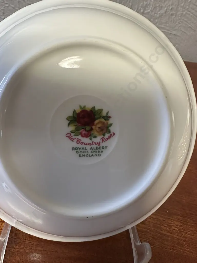 Royal Albert Old Country Roses Bone China Made In England Small Dessert Bowls x6 Dia13.5cm. Image 1++