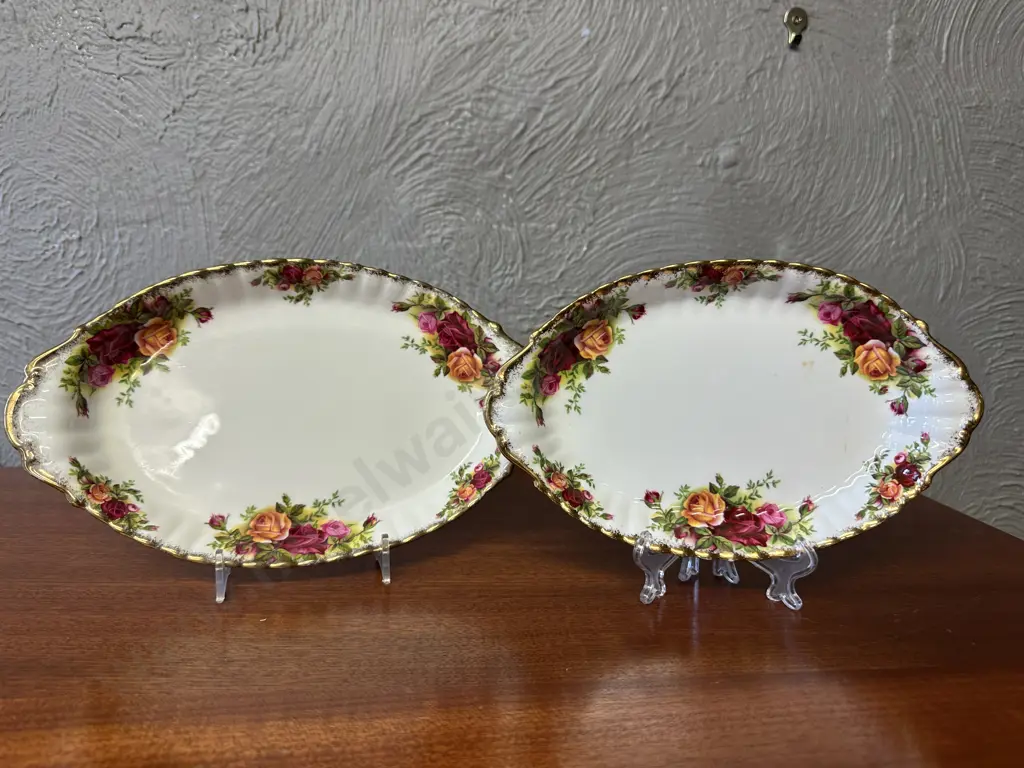 Royal Albert Old Country Roses Bone China Made In England Oval Dishes x2  Image 1++