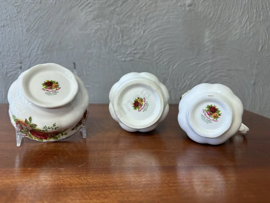 Royal Albert Old Country Roses Bone China Made In England Jam Pot With Lid, Sugar Bowl & Creamer Image 1++