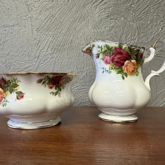 Royal Albert Old Country Roses Bone China Made In England Creamer & Sugar Bowl