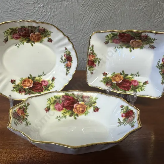 Royal Albert Old Country Roses Bone China Made In England Assorted Dishes