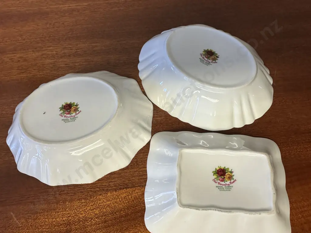 Royal Albert Old Country Roses Bone China Made In England Assorted Dishes x3 Image 1++