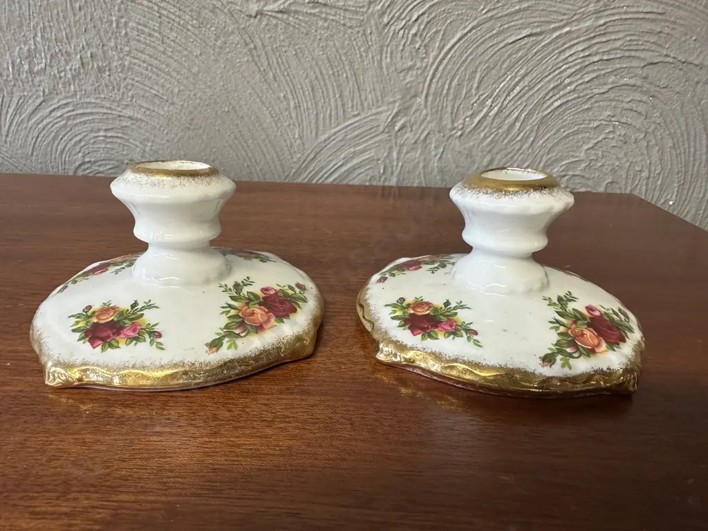 Royal Albert Old Country Roses Bone China Made In England Pair Of Candlestick Candle Holders Image 1++