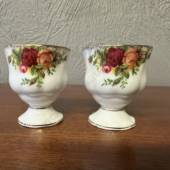 Royal Albert Old Country Roses Bone China Made In England Pair Of Egg Cups