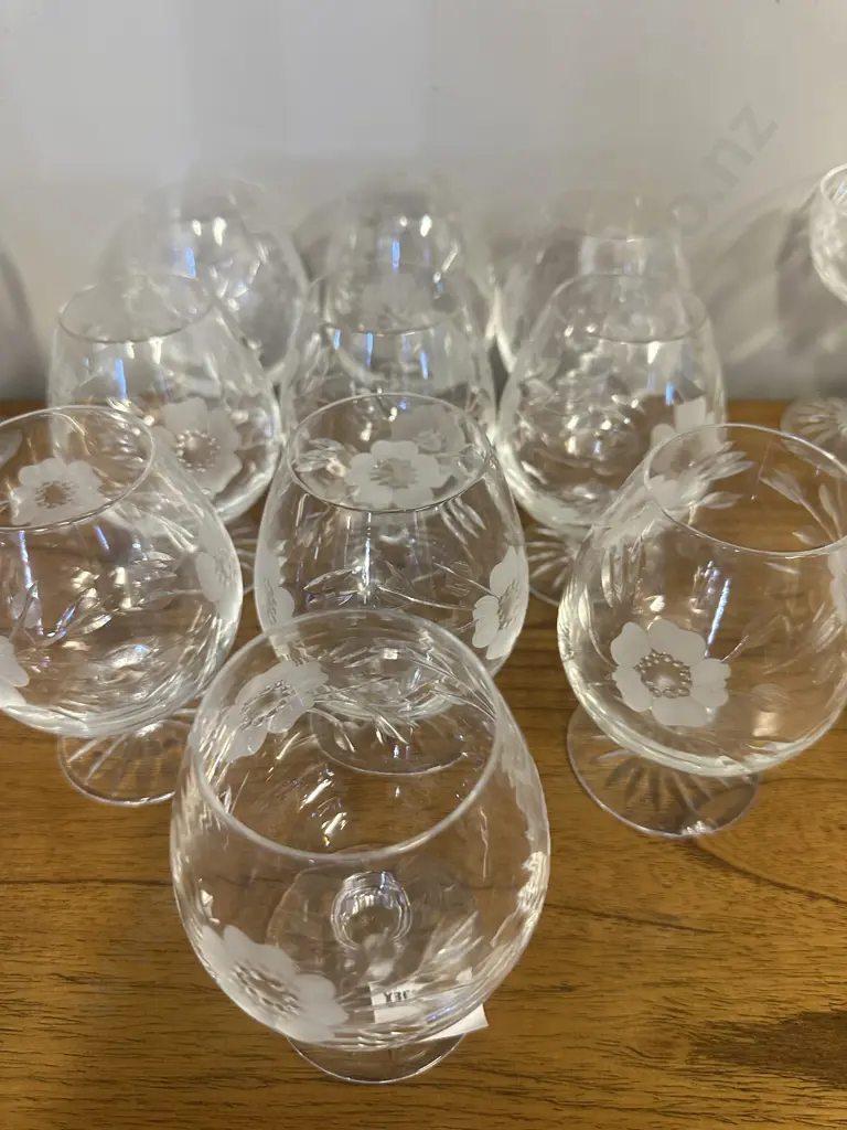 Royal Albert Glasses Old Country Roses Etched Crystal Flowers Brandy Glasses / Cognac Snifters - Set of Ten Image 1++