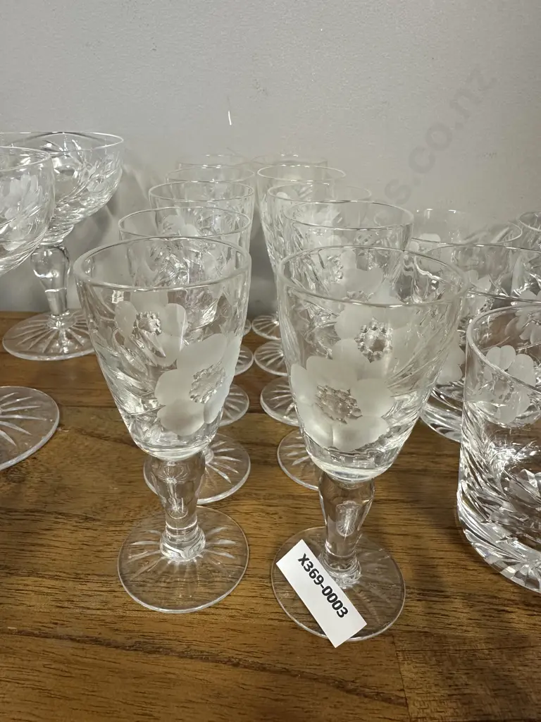 Royal Albert Glasses Old Country Roses Etched Crystal Flowers Port Glasses - Set of Ten Image 1++