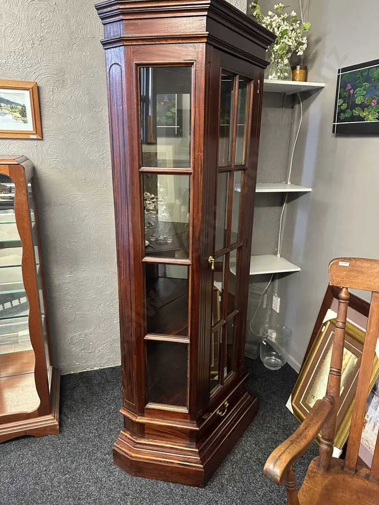 Mahogany Stained Display Cabinet Mirrored Back, Single Door, Single Drawer & Three Shelves H190 W85 D43cm. Image 1++