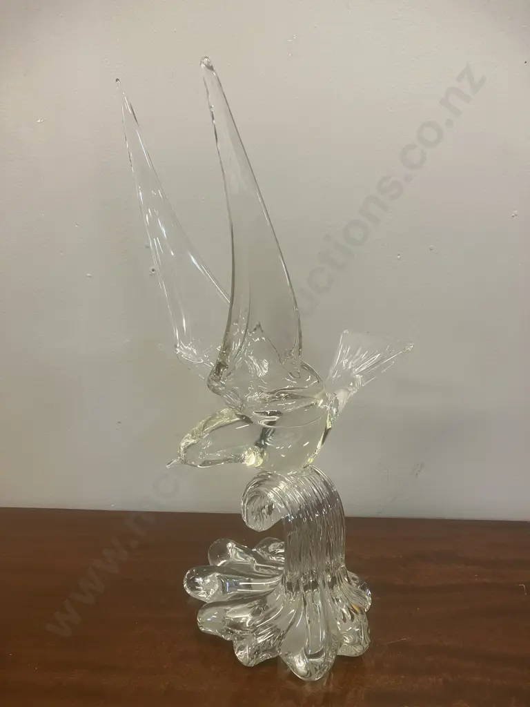 Vintage Murano Art Glass Seagull On The Crest Sculpture. H39cm. Signed to Base B.R. 83 & Murano Italy Label Image 1++