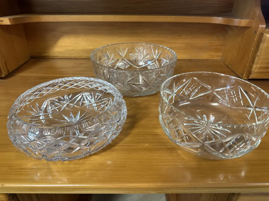 Selection Of Vintage Crystal Bowls Image 1++