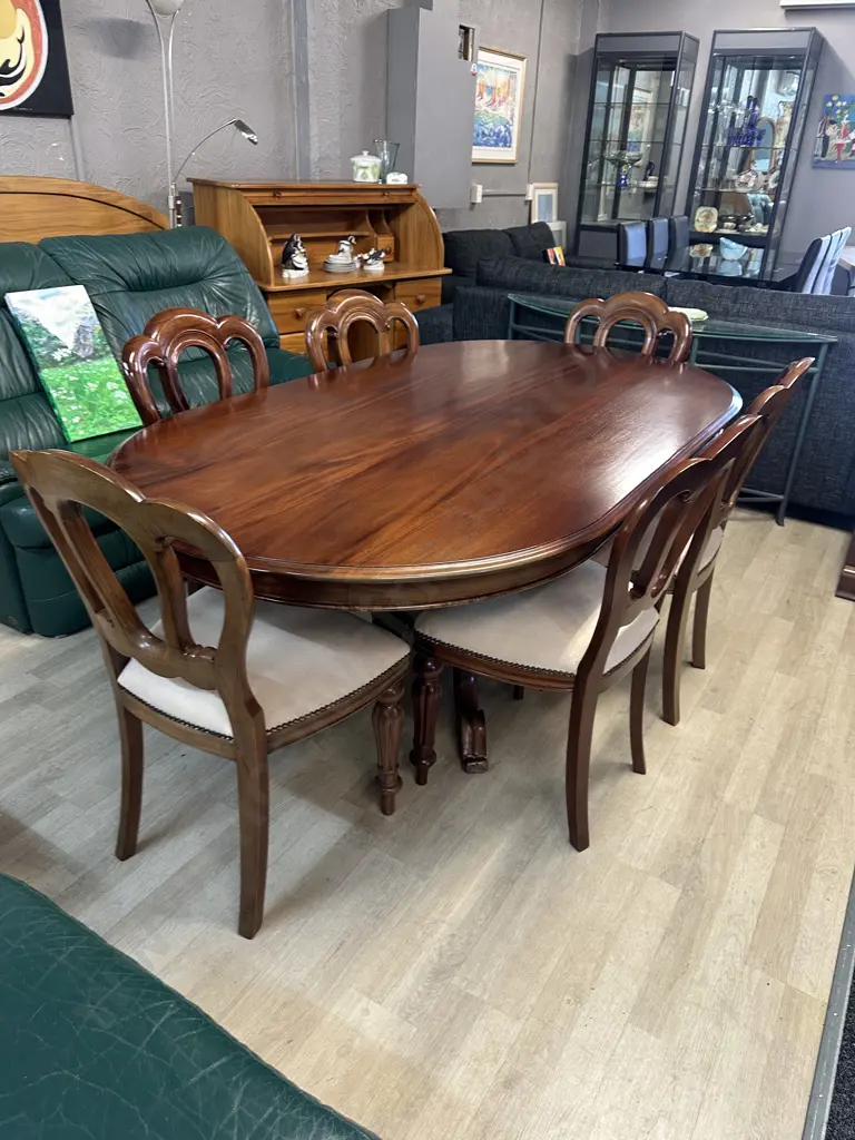 Mahogany Seven Piece Dining Suite Single Pedestal, Four Feet, Ornately Carved & Cream Upholstered Chairs H74 L1.8 D103cm Image 1++