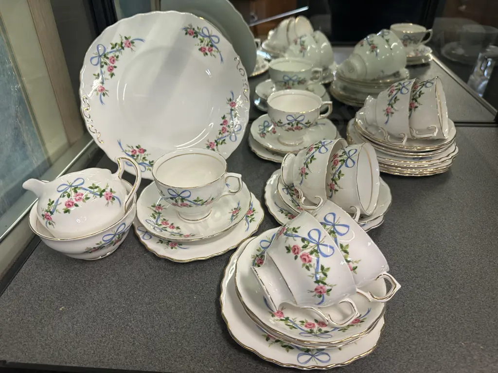 Colclough "Ribbons & Roses" Patterned Bone China Teaware x 29 Pieces - England Image 1++
