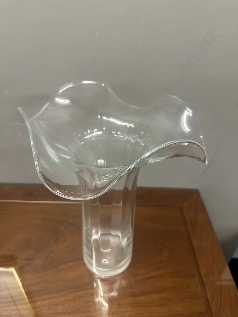 Unique Vintage Tall Clear Vase With Fluted Edges H33cm. Image 1++