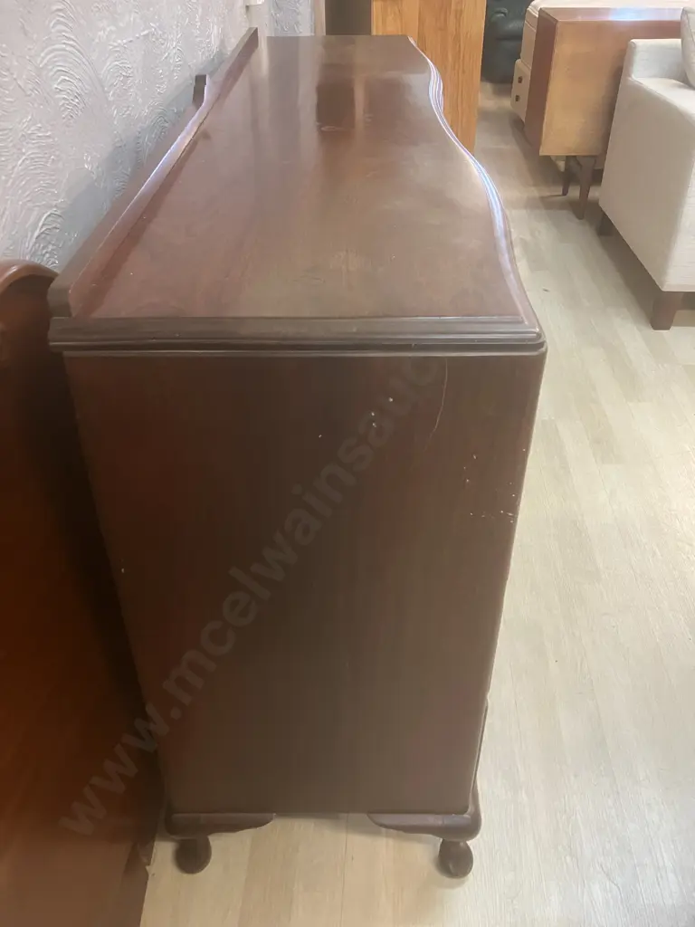 Mahogany Serpentine Front Ten Drawer Dresser On Cabriole Legs. H93 L167 D45cm Image 1++
