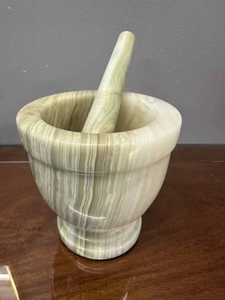 Green & White Onyx Marble Mortar & Pestle Set (Pestle Been Repaired) Image 1++