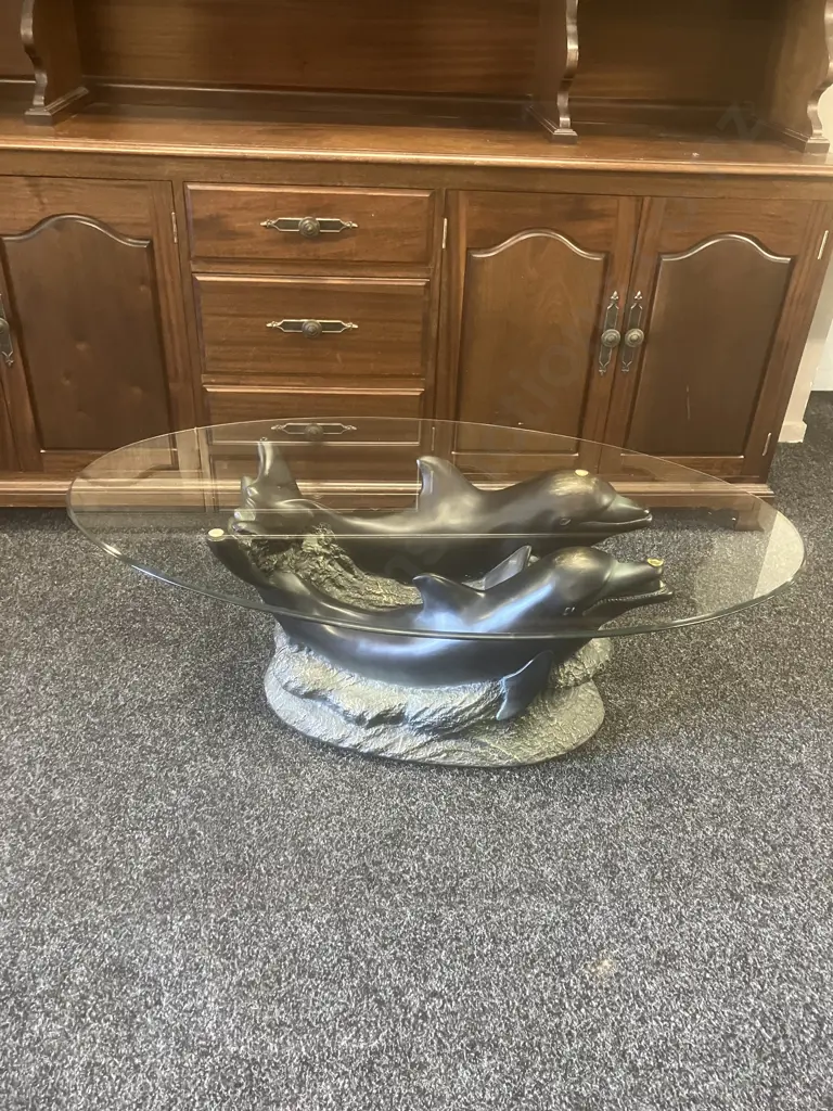 Contemporary Dolphin Coffee Table With Oval Glass Top. H39 L106 D61cm Image 1++