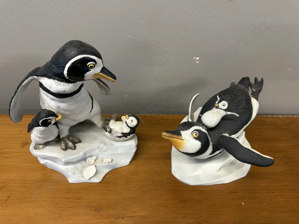 Vintage Franklin Mint 'Wow' & 'Whee' 1987 Porcelain Penguin Figurines By Michelle Emblem 1990 Image 1++