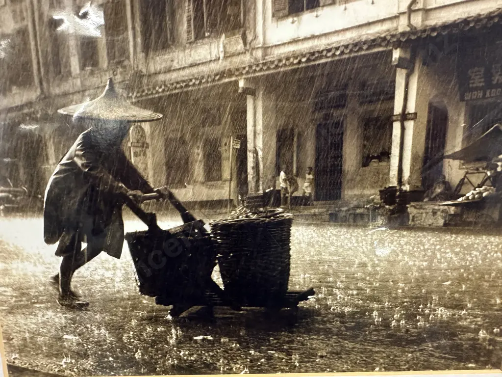 Singapore Heritage Print "Braving The Rain" 30x40cm. Image 1++