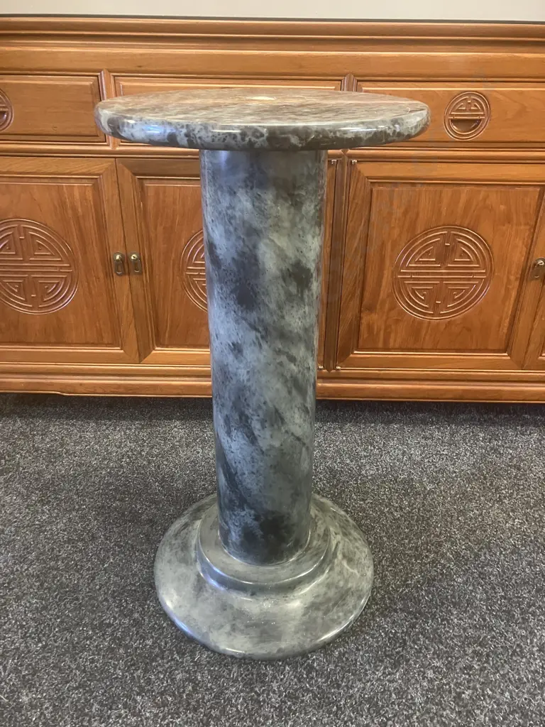 Round Marble Effect Plinth 78 x 40cm (Top Worn) Image 1++