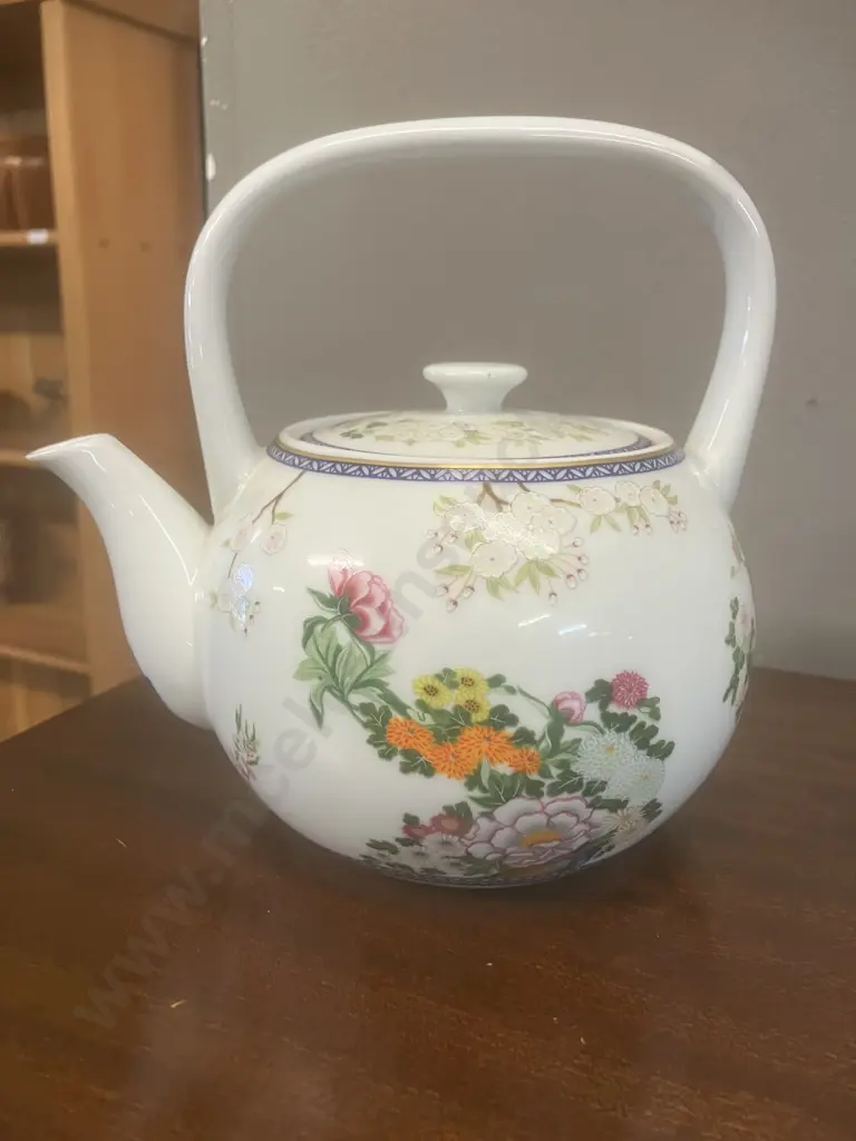 12 Months Japanese Tea Cups Franklin Mint Porcelain Kinuko Yamabe (1981) With Twelve Months Of the Year Teapot (1983) Image 1++