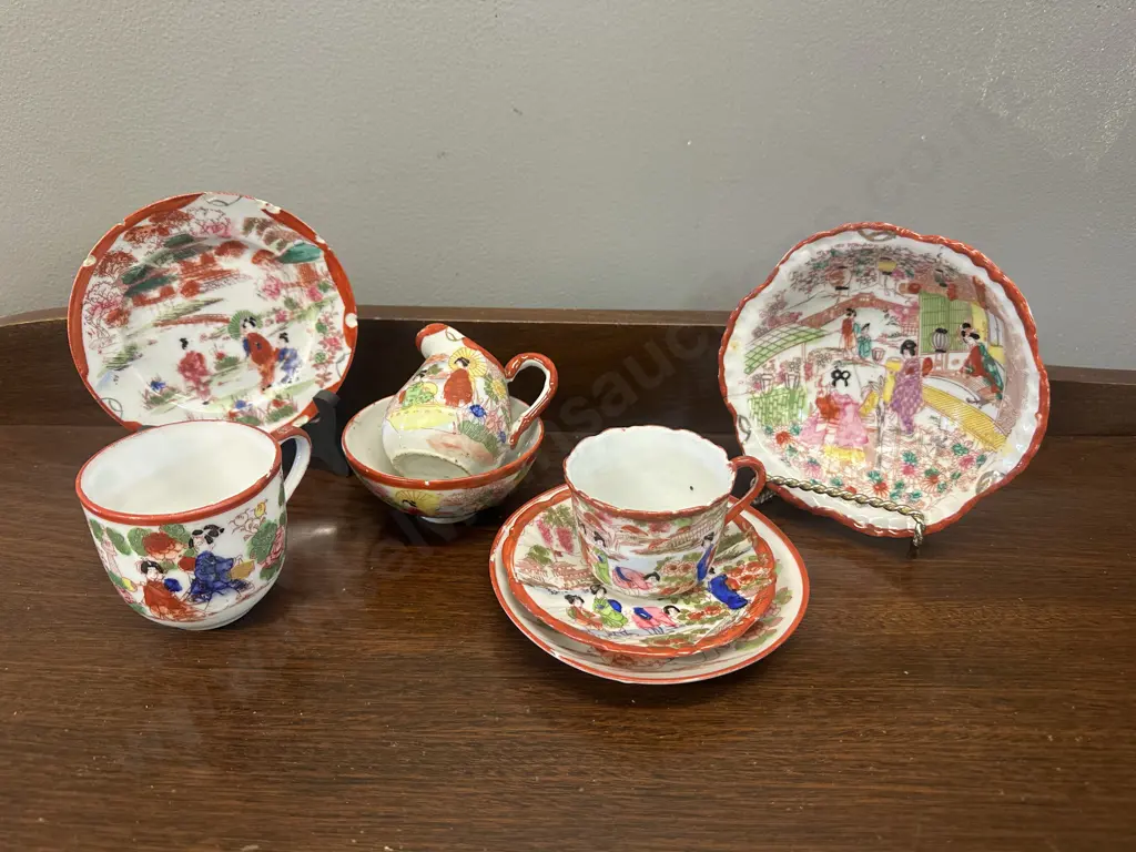 Antique Japanese Kutani Style Porcelain Tea Ware Items With With Geisha Figures & Landscape Scenes Image 1++