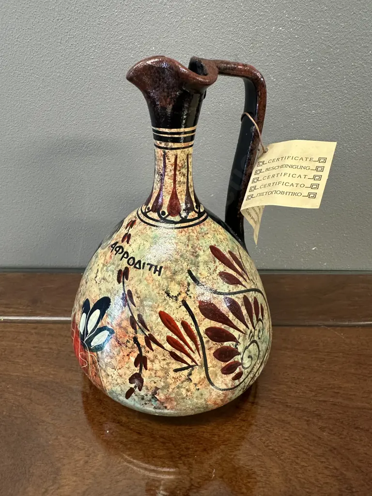 Greek Art Pottery Vase Image 1++