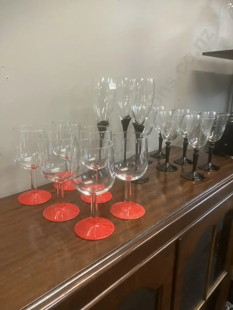 15 Assorted Glasses With Black Or Red Stems / Bases Image 1++