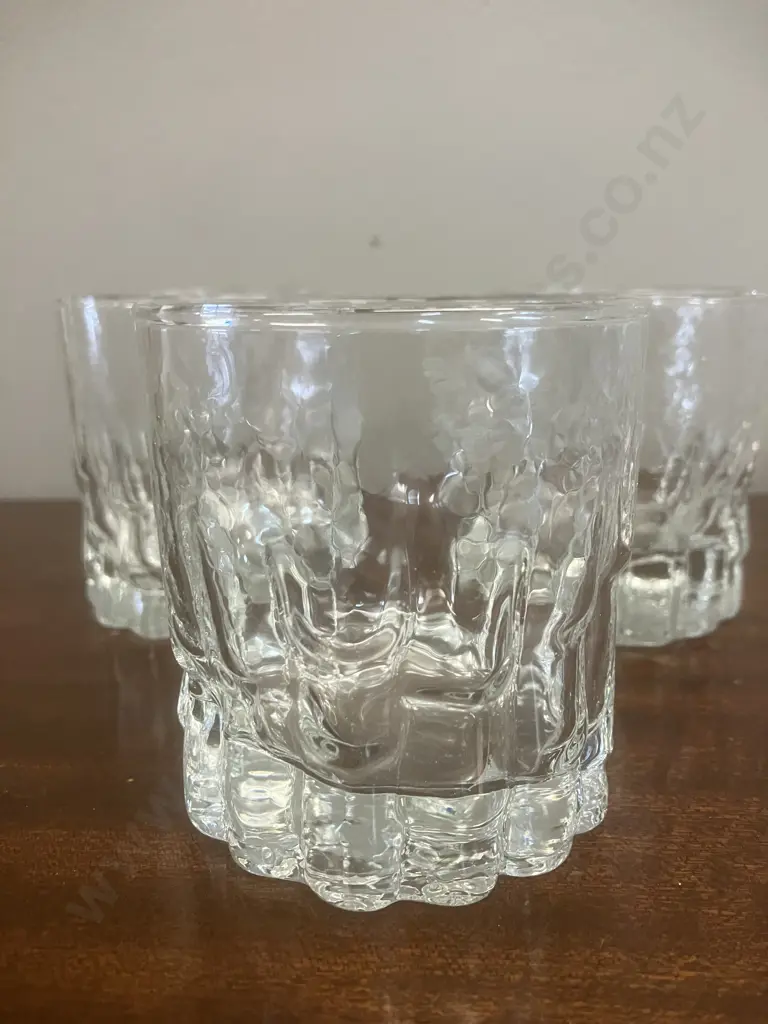 Assorted Glassware Image 1++